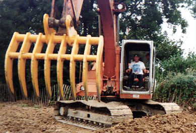 1-20トンの掘削機の根は小松PC200 PC130のための小型清算を掻き集める