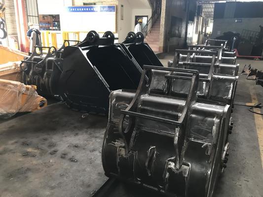 20T Excavator Standard Bucket Q355B Alloy Steel Customizable