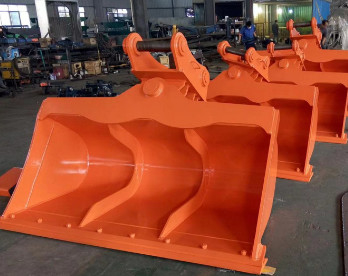 オーダーメイド 掘削機 傾斜バケツ 建設機械 部品 掃除 傾斜バケツ 5 6 20 トンの掘削機